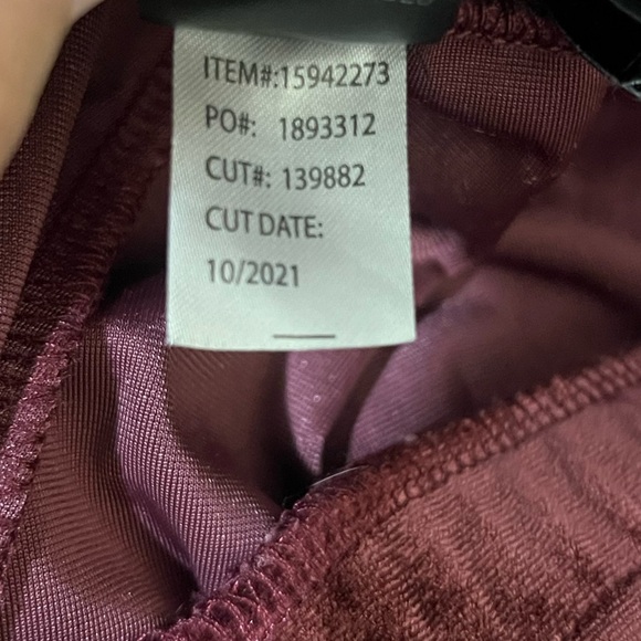 Torrid Pull-On Relaxed Taper Velvet High-Rise Pant - Picture 6 of 11